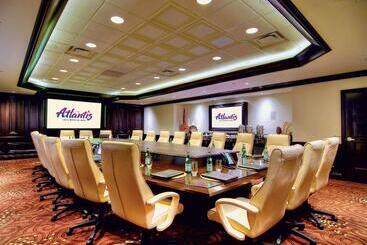 هتل Atlantis Casino Resort Spa