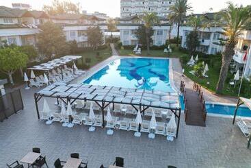 酒店 Aydinbey Gold Dreams   Ultra All Inclusive
