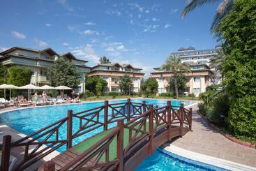 酒店 Aydinbey Gold Dreams   Ultra All Inclusive