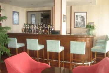 酒店 Candan Beach