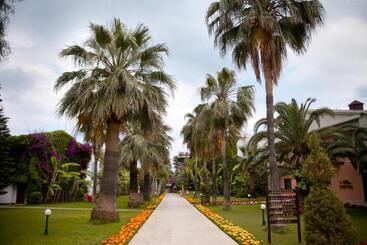 هتل Club Boran Mare Beach   All Inclusive