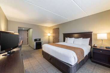 Hotell Comfort Suites Austin Airport