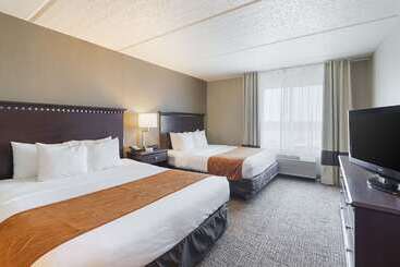 Hotell Comfort Suites Austin Airport
