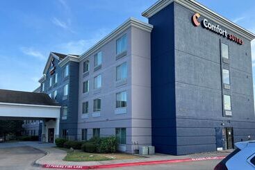 Hotell Comfort Suites Austin Airport