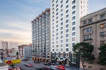 هتل Courtyard By Marriott San Francisco Union Square