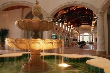 هتل Disney's Coronado Springs Resort