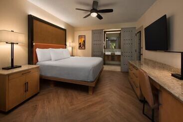 هتل Disney's Coronado Springs Resort