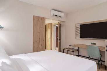 هتل Doubletree By Hilton Bodrum Isil Club Resort