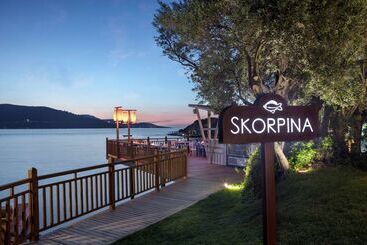 هتل Doubletree By Hilton Bodrum Isil Club Resort