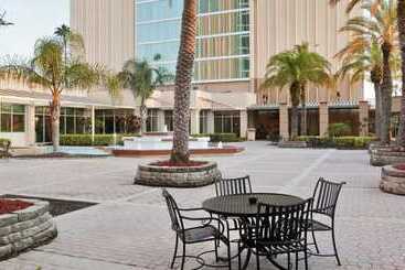 هتل Doubletree By Hilton At The Entrance To Universal Orlando