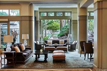 Fairmont Miramar Hotel & Bungalows