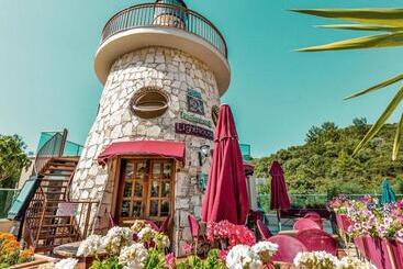酒店 Grand Cettia