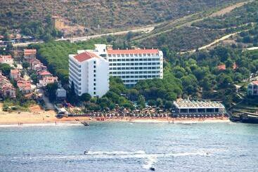 هتل Grand Efe