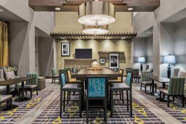 هتل Hampton Inn & Suites Los Angeles/hollywood