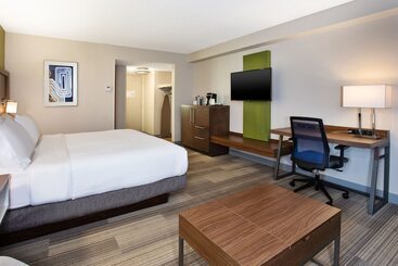 هتل Holiday Inn Express Nashville Airport, An Ihg