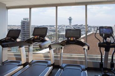 هتل Hyatt Regency Los Angeles International Airport