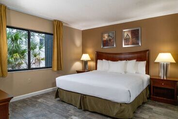 هتل Legacy Vacation Resorts Kissimmee & Orlando   Near Disney