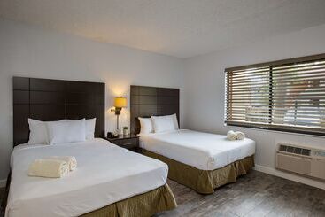 هتل Legacy Vacation Resorts Kissimmee & Orlando   Near Disney