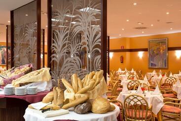 هتل Mogan Princess & Beach Club