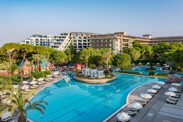 هتل Papillon Ayscha Resort & Spa