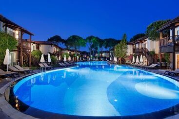 هتل Papillon Ayscha Resort & Spa