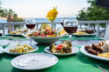 هتل Petunya Beach Resort