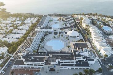 هتل Radisson Blu Resort Lanzarote