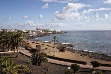 هتل Radisson Blu Resort Lanzarote