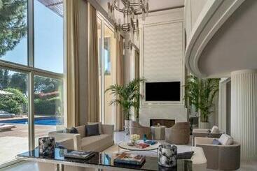 هتل Rixos Premium Belek, The Land of Legends Access