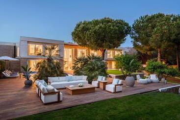 هتل Rixos Premium Belek, The Land of Legends Access