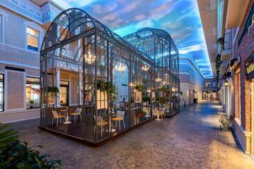 هتل Rixos Premium Belek, The Land of Legends Access