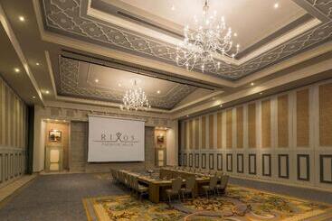 هتل Rixos Premium Belek, The Land of Legends Access