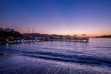 هتل Rixos Premium Bodrum