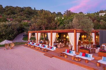 هتل Rixos Premium Bodrum