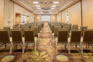 هتل Sonesta Anaheim Resort Area