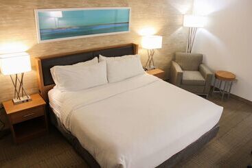 هتل Sonesta Anaheim Resort Area
