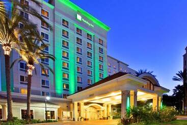 هتل Sonesta Anaheim Resort Area