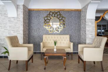 Ramira Beach Hotel All Inclusive