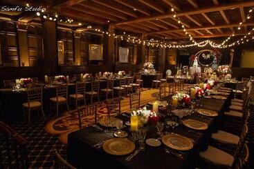 هتل The Biltmore Los Angeles