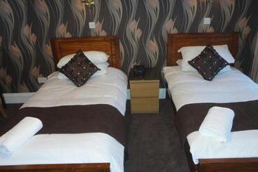 هتل Sandyford Lodge