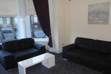 هتل Sandyford Lodge