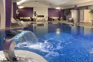 Yes Hotel Touring & Spa