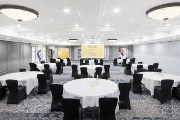 בית מלון כפרי Voco St. Johns Solihull, An Ihg