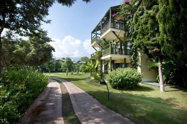 Limak Limra Hotel & Resort Kemer   Kids Concept