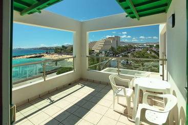 Neptuno Suites   Adults Only