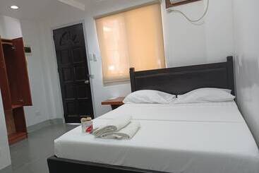 Отель Mgg Casa Dela Playa