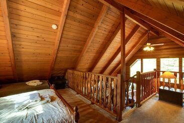 بيت ريفى 53mbr   Hot Tub   Wi Fi   Sleeps 6