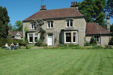 Bed and Breakfast The Estate House