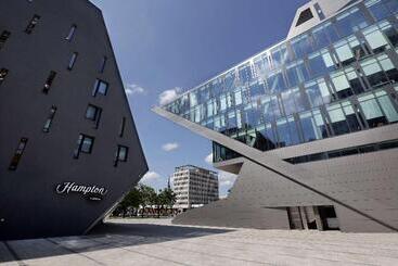 هتل Hampton By Hilton Olsztyn