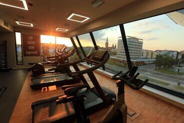 هتل Hampton By Hilton Olsztyn